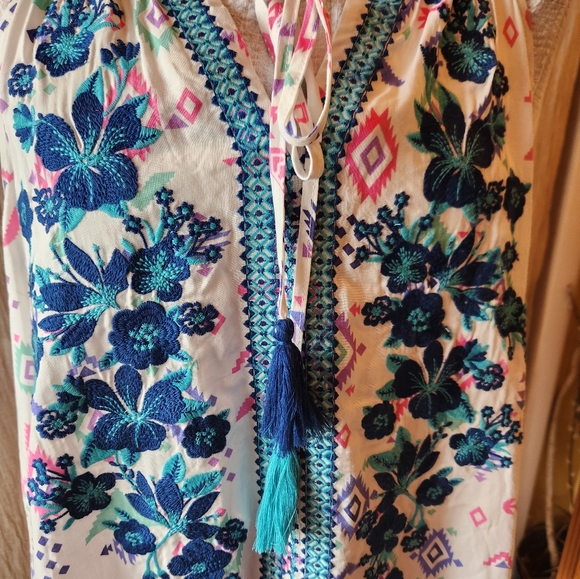 Savannah jane embroidered boho sleeveless top. XL - Picture 2 of 4